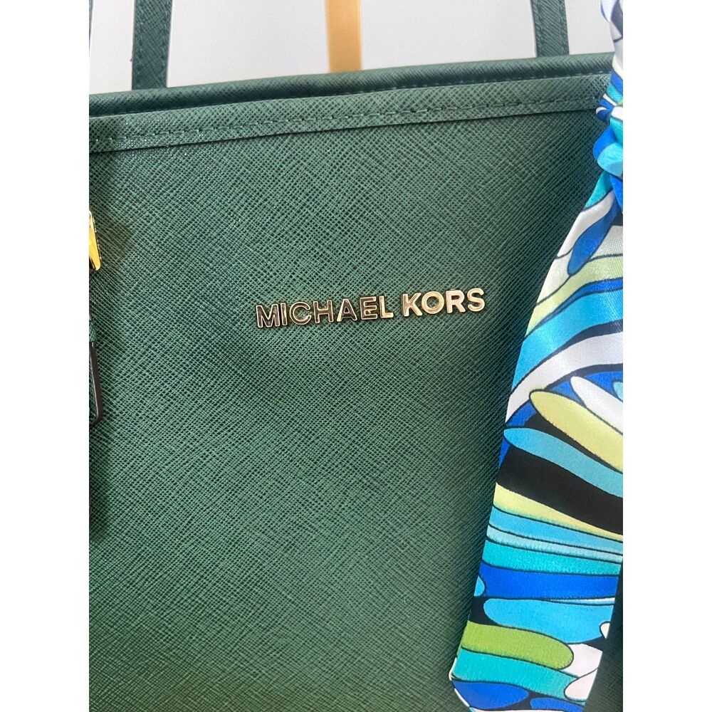 Michael Kors Jet Set Travel Large Tote Hunter Green Saffiano Leather Gold MK - Picture 2 of 11